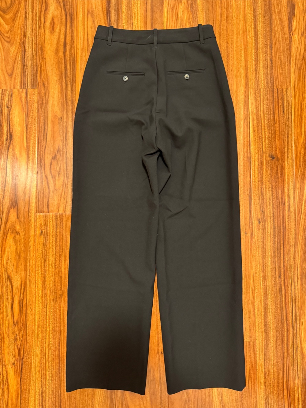 Aritzia The Effortless Pant™ - Eversential™ - Picture 6 of 8